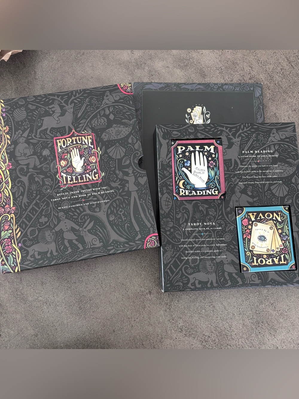 Vintage fortune telling set with Palm Reading book + Tarot cards EUC